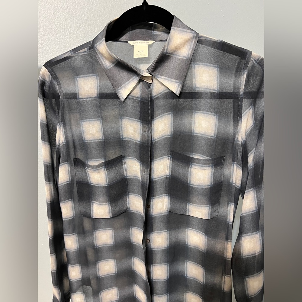 CLUB MONACO %100 SILK SHIRT